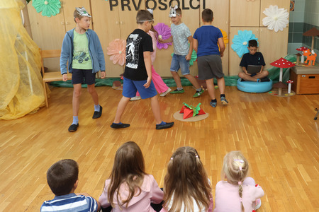 SPREJEM PRVOŠOLČKOV UNEC 06 FOTO LJUBO VUKELIČ
